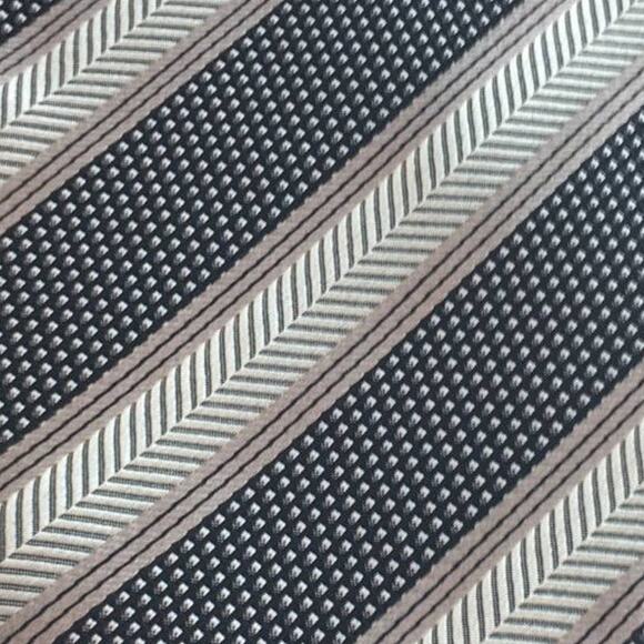 VESUVIO NAPOLI SILK TIE - Picture 3 of 9